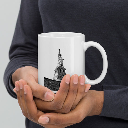 Statue of Liberty - White glossy mug - S&J Pictures